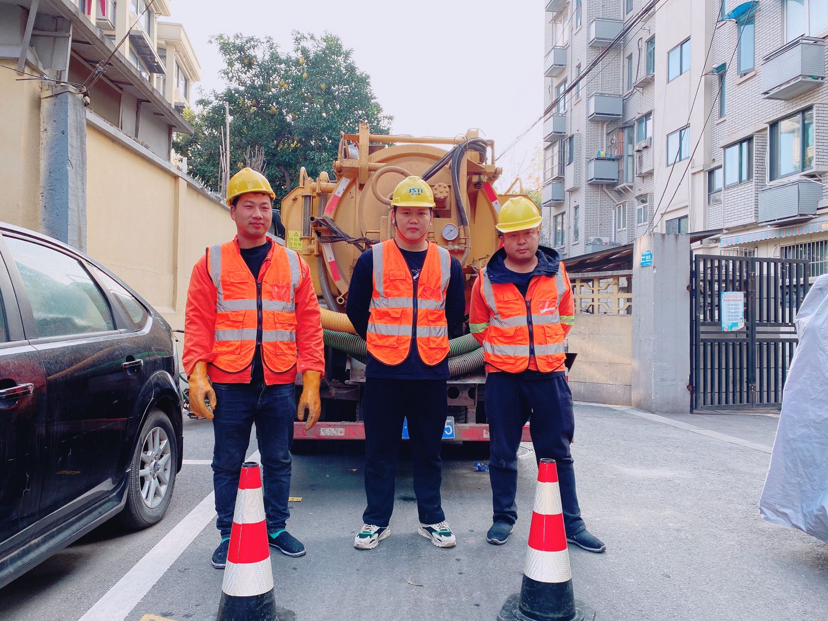 玄武门南京某小区管道清淤检测施工