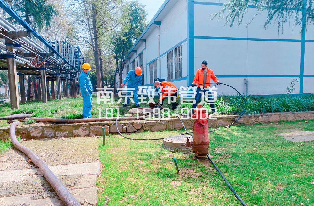 360玄武门石化工厂管道清洗