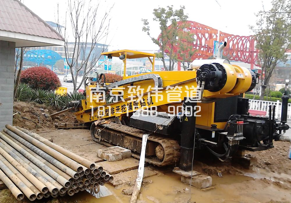 379玄武门拉管置换管道